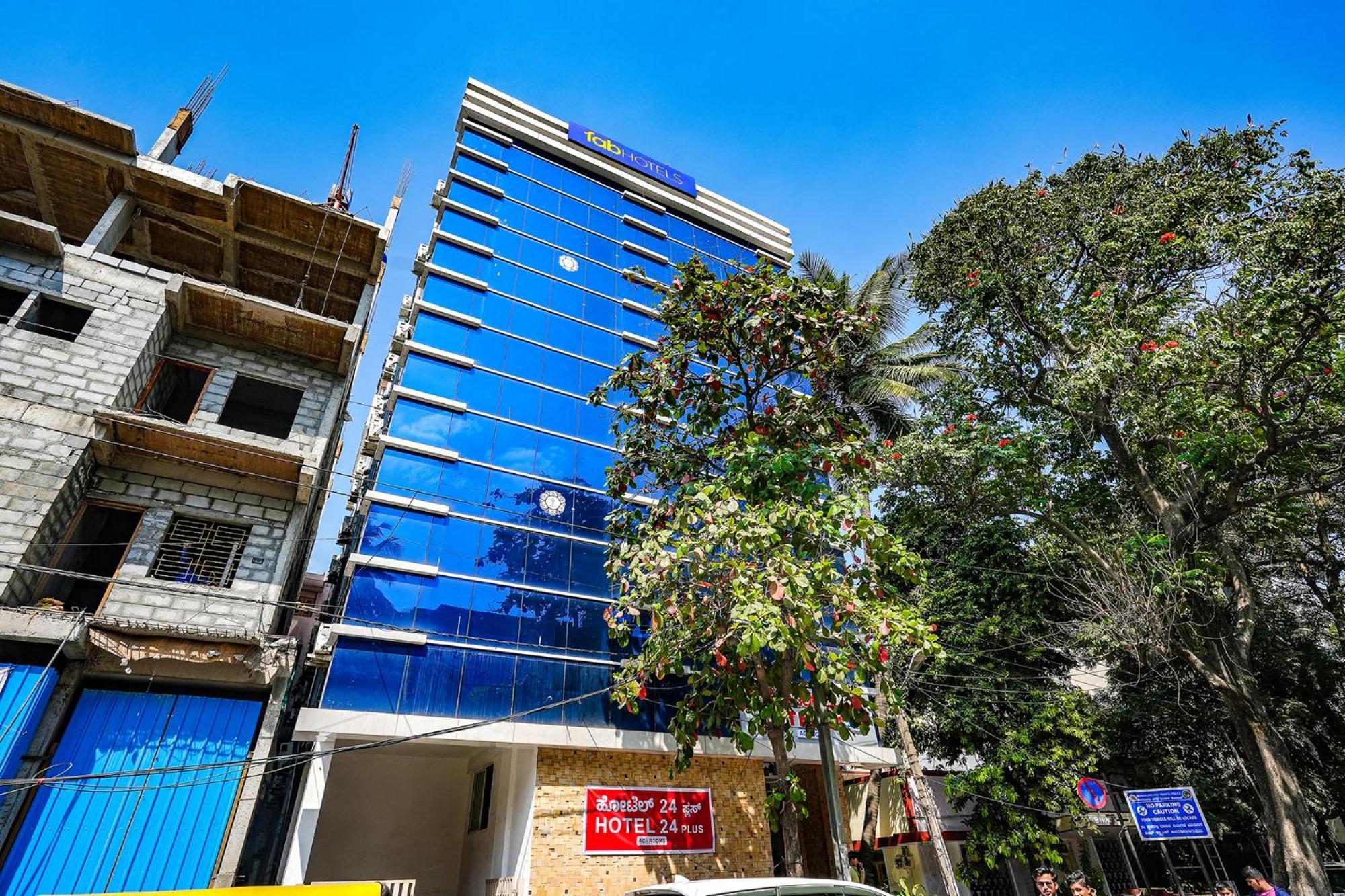 Fabexpress 24 Plus - Nr Sagar Hospital Bangalore Bagian luar foto